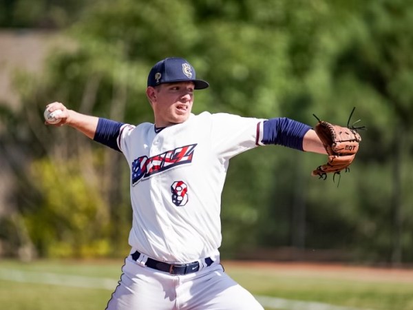 Student Spotlight: Spenser Dexter on balancing professional baseball and a professional&nbsp;degree